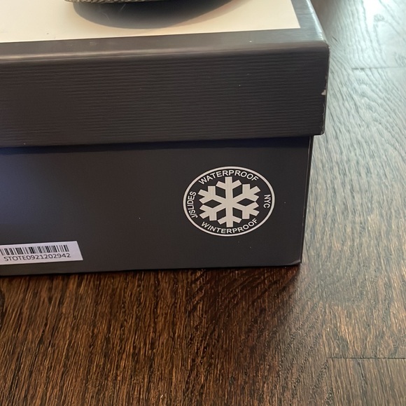 Women’s J/S Slides shoes - Picture 7 of 7